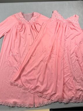 Vintage Shadowline Nightgown Robe Set Pink Lace Medium Silky 70’s Retro Classic